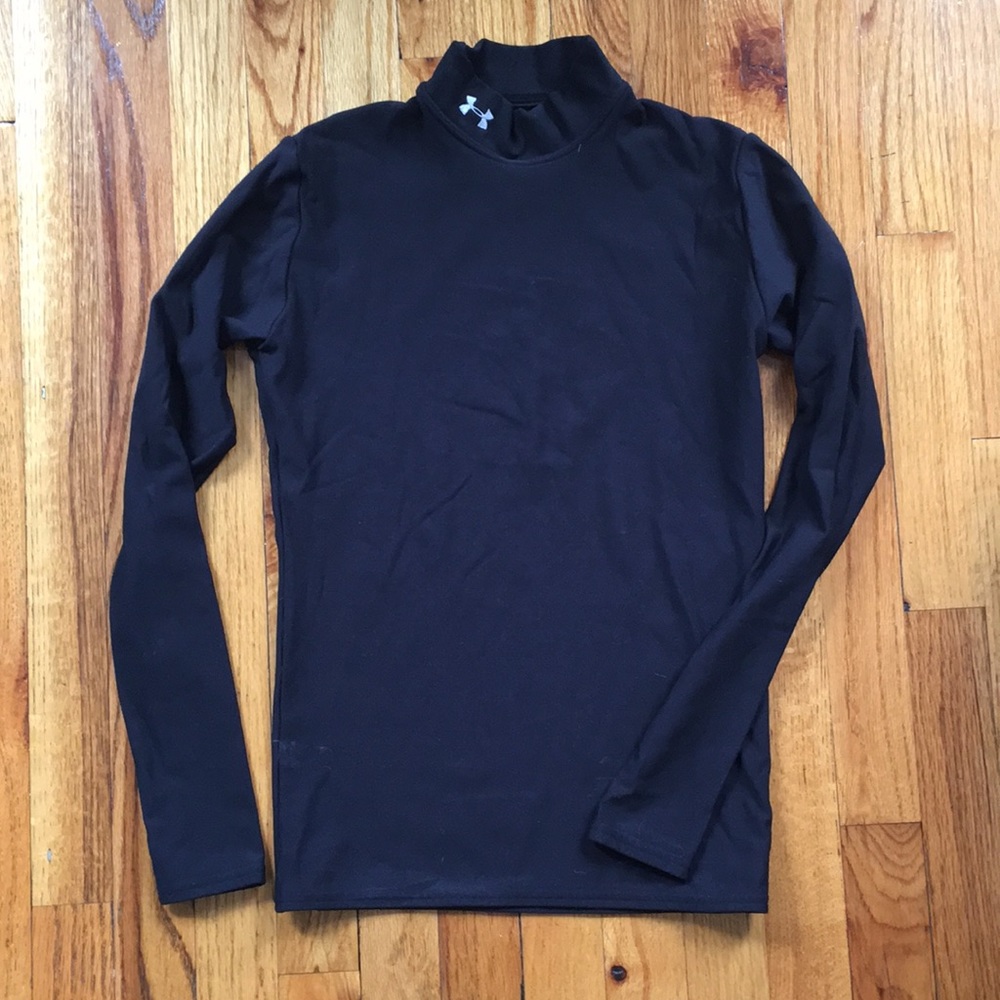 Under Armour ColdGear authentic mock neck, size M